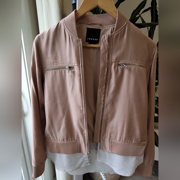 Trouve Jacket - Picture 2 of 3